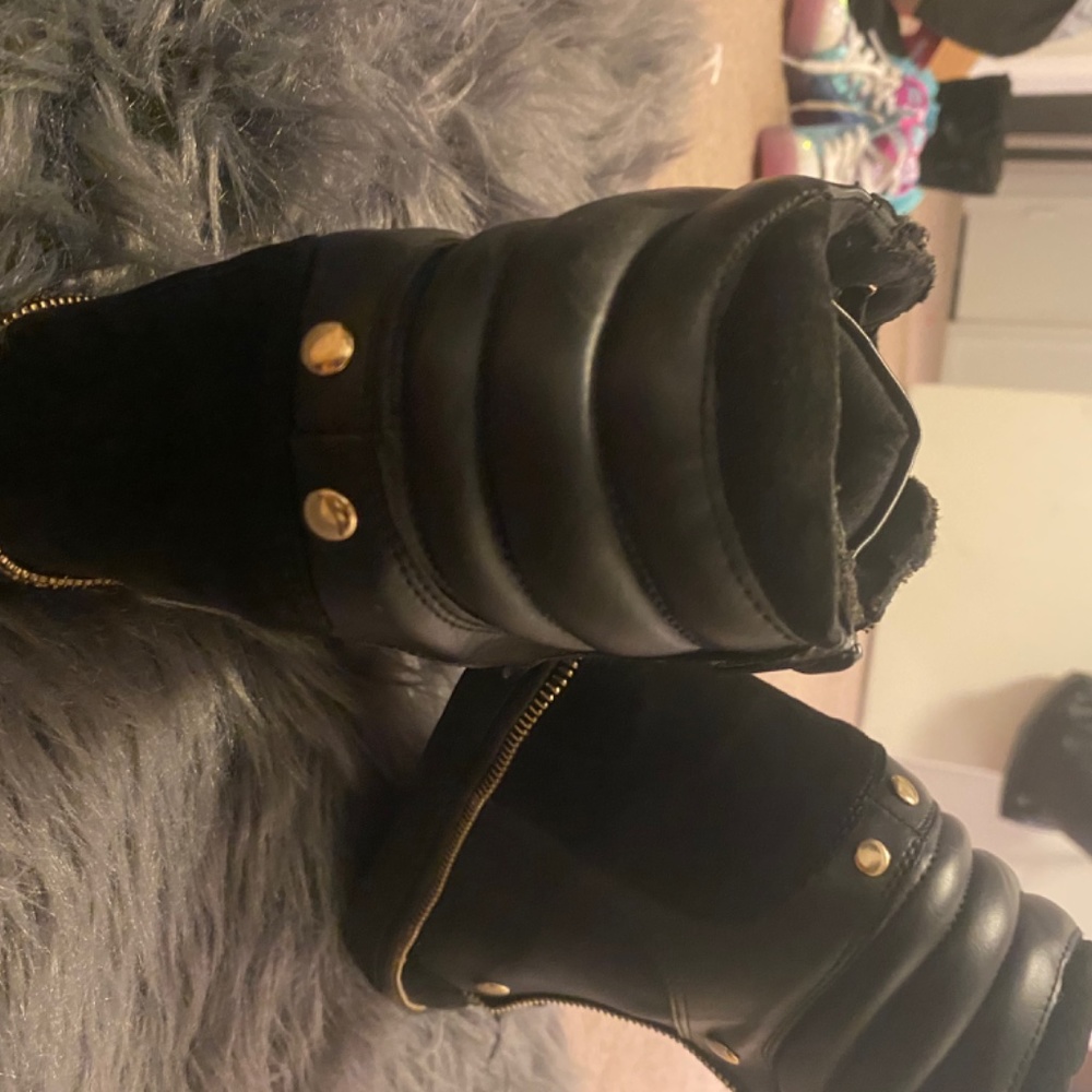 Platform Shoe - image 3